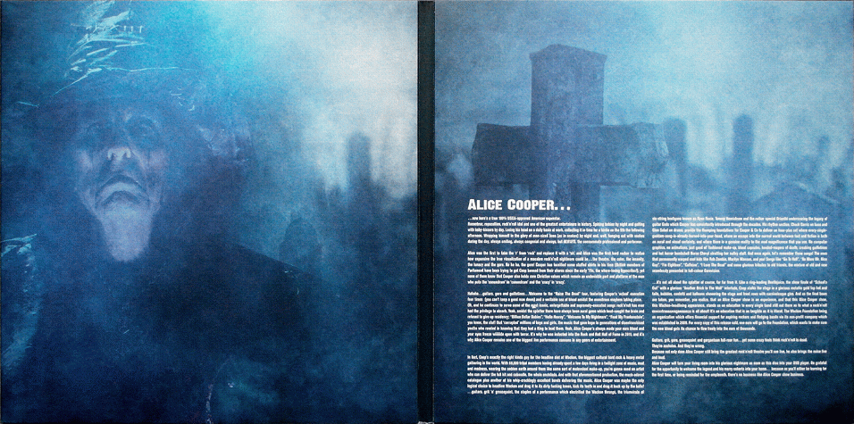 Triple gatefold cover - inside